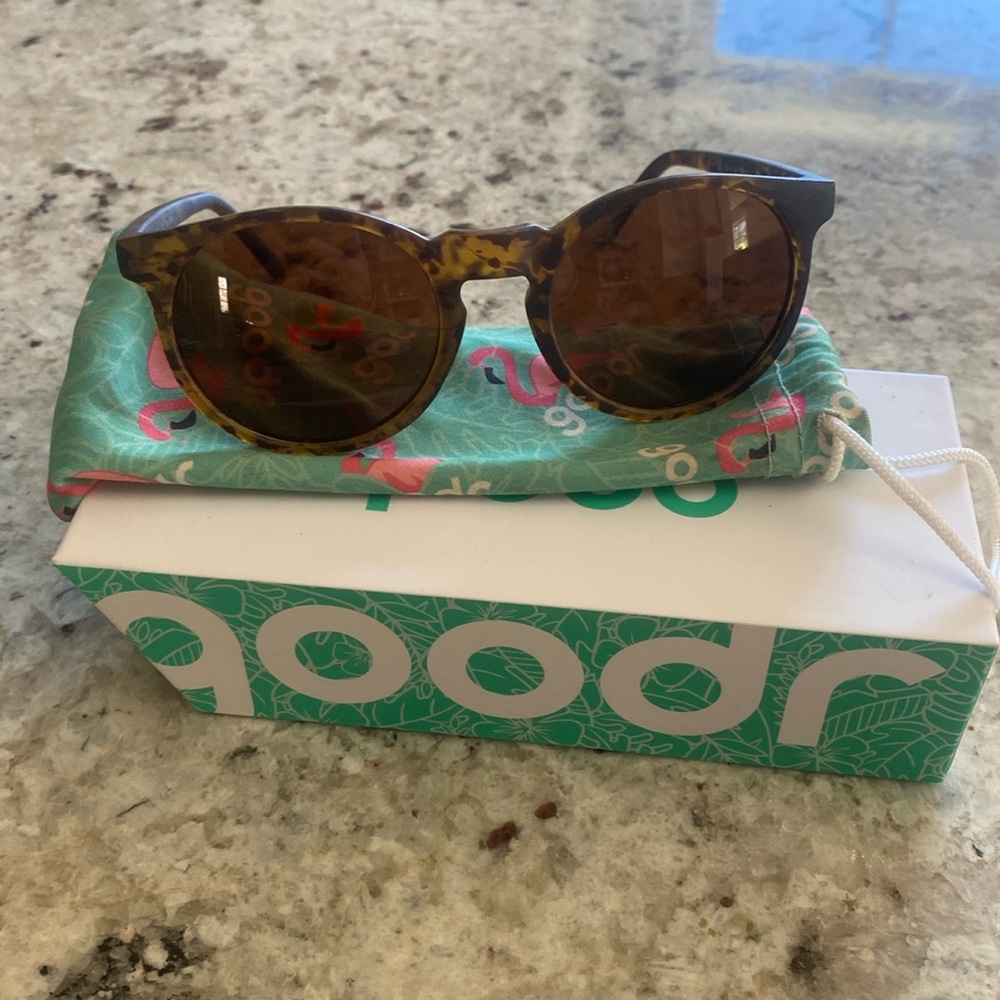 Goodr circle G sunglasses